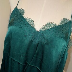 Cami Green Racer Lace Trim Camisole.  Medium. Like new.